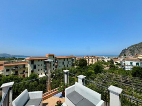YourHome - La Famiglia Apartment